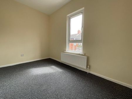 37 Dewey Street, Belfast, BT13 3GT - Photo 2