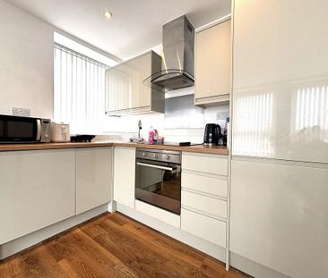 2 bedroom apartment to rent - Photo 3