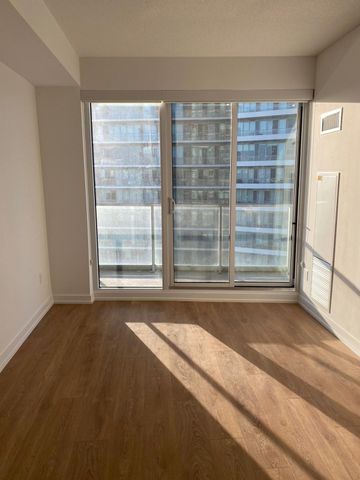 For Lease - 117 McMahon Drive Unit# 805, Toronto, Ontario - Photo 2