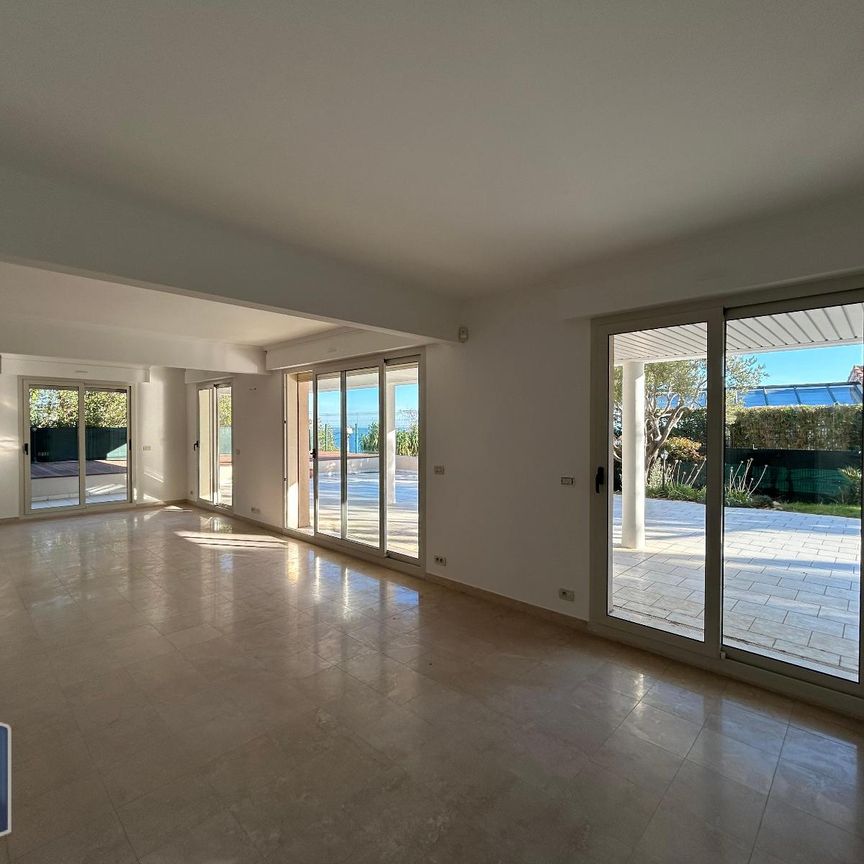 Location Appartement 5 pièces 214m² CANNES 06400 - Photo 1