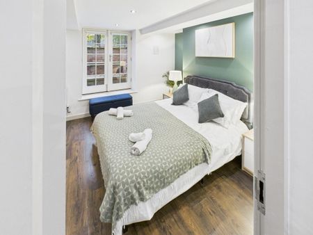 3 bedroom flat to rent - Photo 3