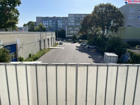 Moderne 2-Zimmer-Wohnung mit Balkon in Wiener Neustadt – Erstbezug nach Sanierung! - Photo 4
