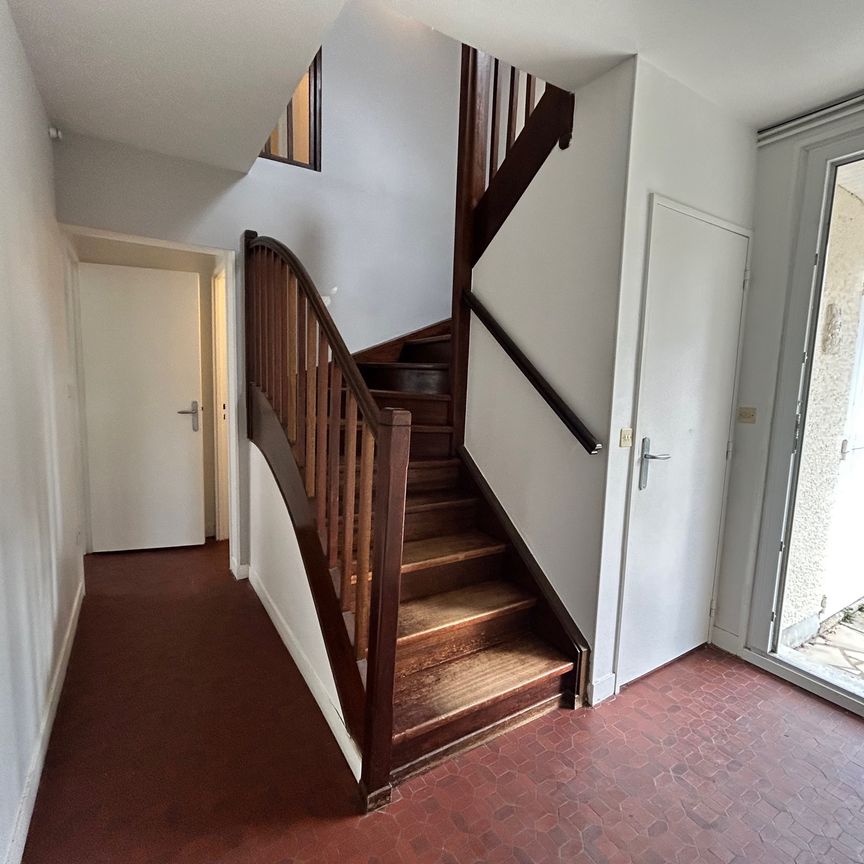 Location Maison 6 pièces 138m² BREUILLET 91650 - Photo 1