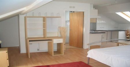 Studio to rent - Photo 5