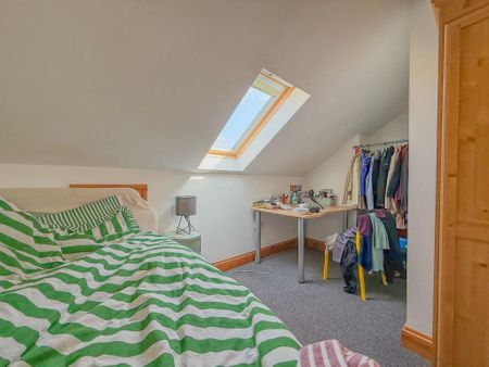 3 bedroom maisonette to rent - Photo 3