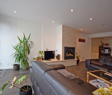 KARAKTERVOLLE WONING MET STADSTUIN - Foto 3
