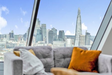 2 bedroom penthouse to rent - Photo 2