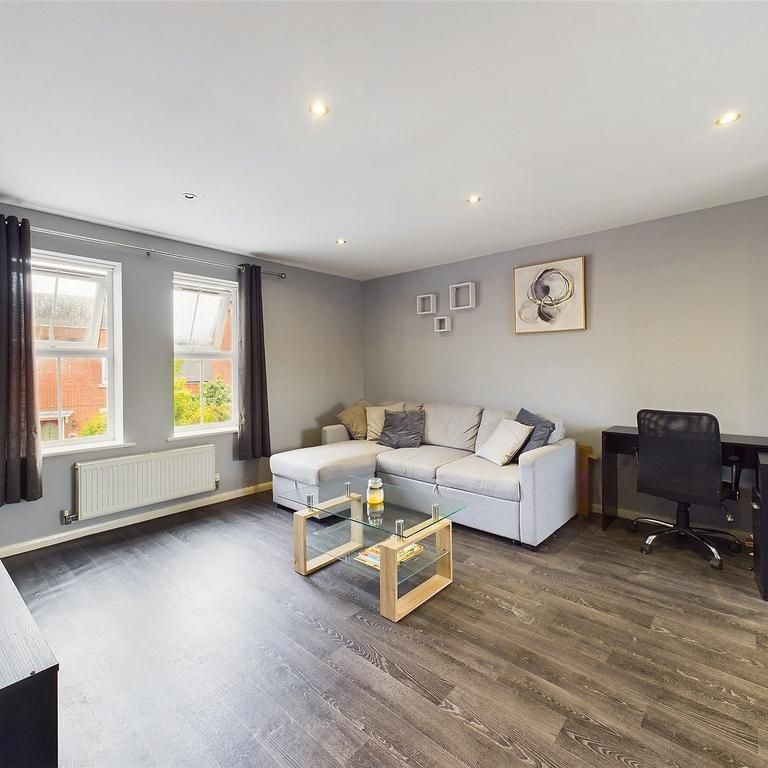 2 bedroom apartment to rent - Photo 1