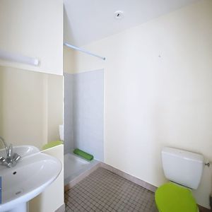 Appartement T2 Fougères à louer - Photo 2