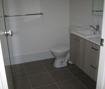 3 BEDROOMS! NEAR NORTH LAKES! - Photo 6