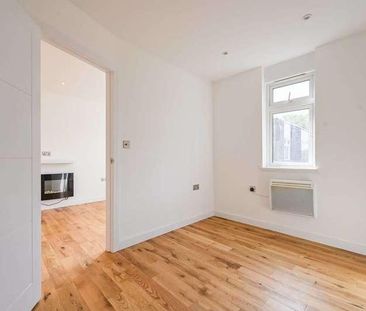 Roebourne Way, Docklands, E16 - Photo 6