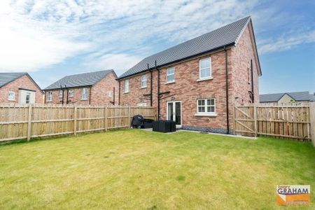 25 Woodbrook Manor, Lisburn, BT28 0AD - Photo 3