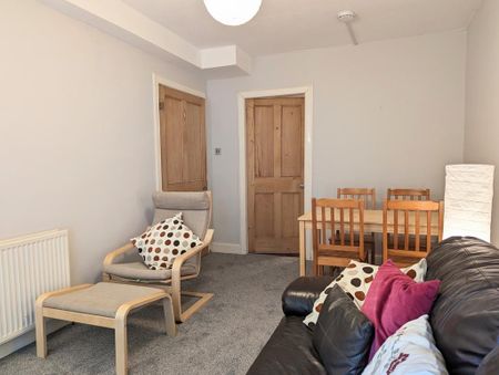 1 bedroom flat to rent - Photo 3