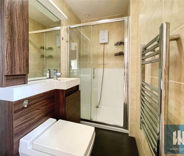 1 bedroom penthouse to rent - Photo 1
