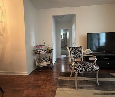 For Lease - 335 Lonsdale Road Unit# 310, Toronto, Ontario - Photo 2