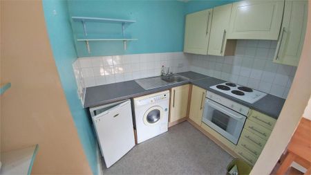 1 bedroom flat to rent - Photo 5