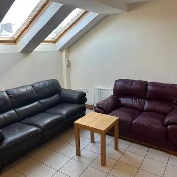 Unit 6, 126-128 Fitzroy Avenue, Belfast, BT7 1HY - Photo 1