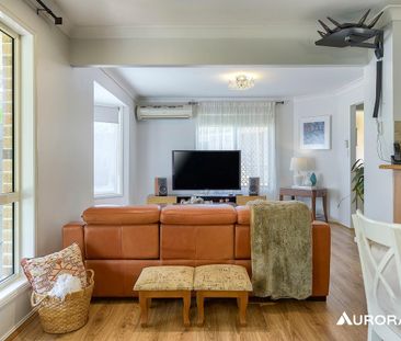 A Welcoming Home in a Peaceful Stafford Heights Setting - Photo 1