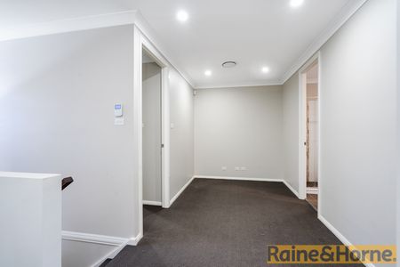 35 Galara St, Rouse Hill, NSW 2155 - Photo 5