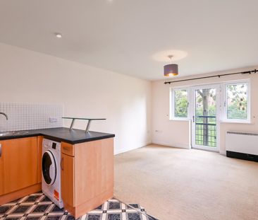 2 bedroom apartment to rent - Photo 2