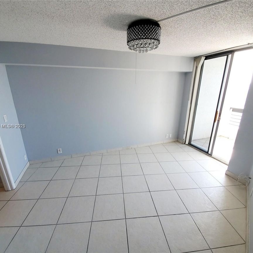 Tout savoir sur cet appartement Aventura - Photo 1