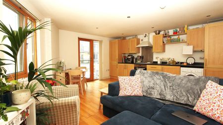 Crozier House, Leeds City Centre, LS10 1LQ - Photo 5