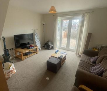 17 Goods Yard Close - Great Location & Off Street Parking Loughborough - Photo 4