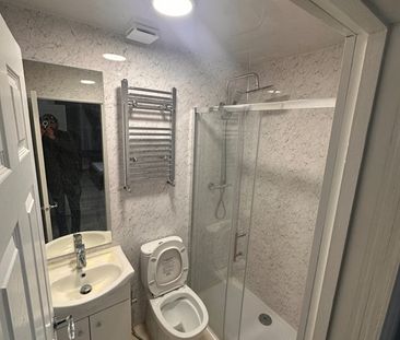 Room in a Shared House, Northbrook Road, IG1 - Photo 5