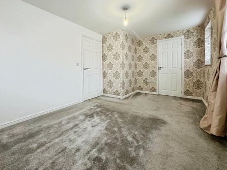 3 bedroom detached house to rent - Photo 3