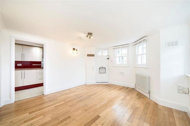 2 bedroom flat to rent - Photo 1
