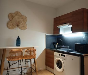 Location Appartement 1 pièce 17m² TROYES 10000 - Photo 2