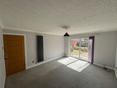 1 bedroom maisonette to rent - Photo 2