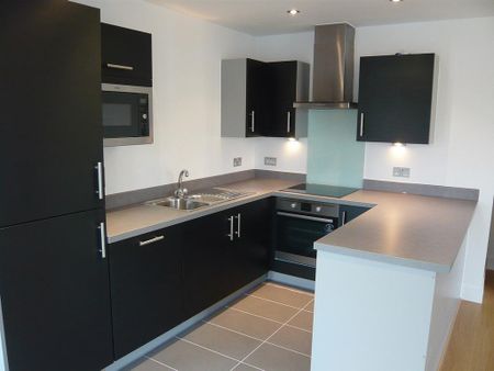 1 bedroom apartment to rent - Photo 4