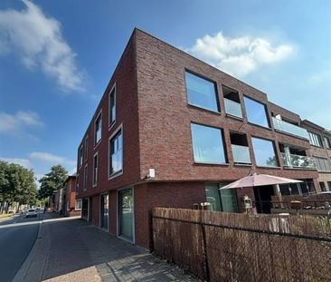 Appartement te huur - Photo 1
