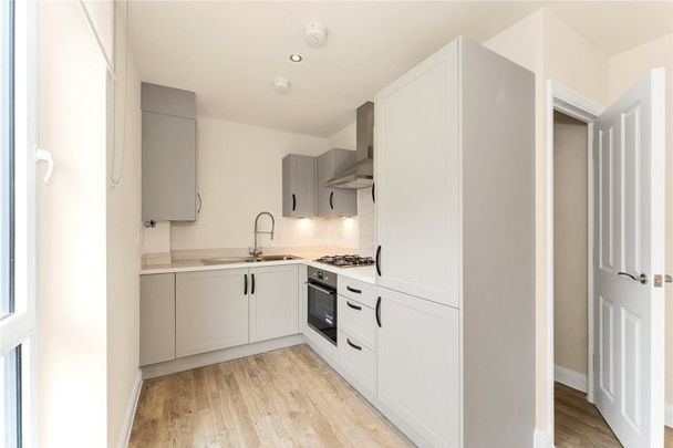 Consort Avenue, Trumpington, Cambridge, CB2 9AE - Photo 1