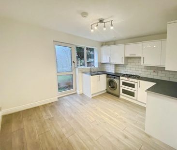 2 bedroom House To Let - Photo 5