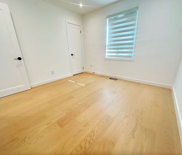 For Lease - 36 Rockport Crescent Unit# Main, Richmond Hill, Ontario - Photo 5