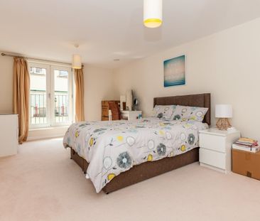 Marriotts Walk, Witney - Photo 1