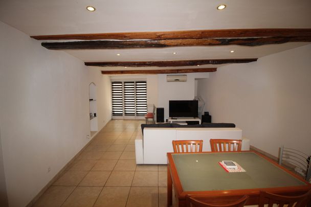 Location Appartement 2 pièces 56m² GONFARON 83590 - Photo 1