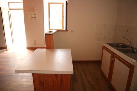 Location Appartement 2 pièces 48m² - Photo 3