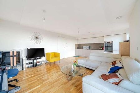 Ealing Road, Brentford, TW8 - Photo 2