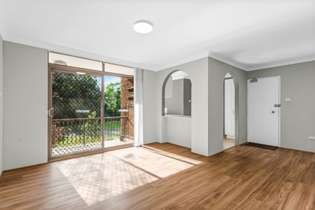 SPACIOUS TWO BEDROOM UNIT - Photo 5