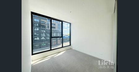 LUXURY AND LIFESTYLE, 1 bedrooms and 1 bathrooms in great location - Photo 2
