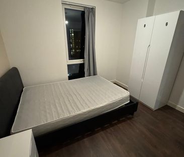2 Bed Flat, The Riverside, M5 - Photo 4