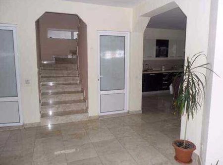 Apartament 5 camere, decomandat, 200 mp, mobilat modern, in casa/vila, zona strazii Uliului - Photo 5