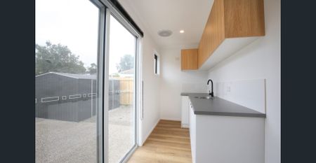 Renovated 2 Bedroom House - Photo 2