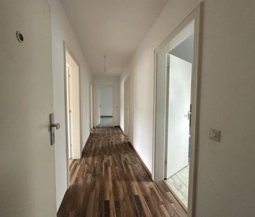 Dachgeschoss Idylle mit 3 Zimmern (Wohnungen Essen) - Photo 1