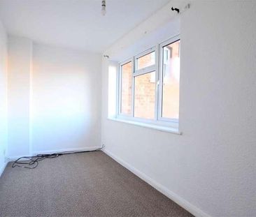 High Street, Witney, Oxfordshire, OX28 - Photo 4