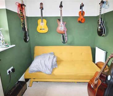 3 bedroom detached house to rent - Photo 4