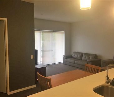 EXECUTIVE FURNISHED 1 X 1 BAYNTON WEST APARTMENT!! - Photo 1